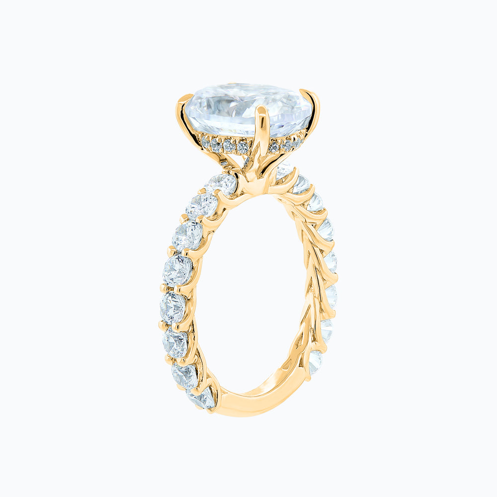 
          
          Load image into Gallery viewer, Hanna Lab Created Diamond Oval Pave Diamonds Yellow Gold Ring
          
          