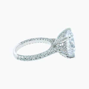
          
          Load image into Gallery viewer, Noosa Lab Created Diamond Round Pave Diamonds 18k White Gold Ring
          
          